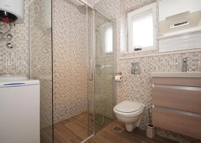 With Parking Space Zrnovo, Korcula - 16045 *